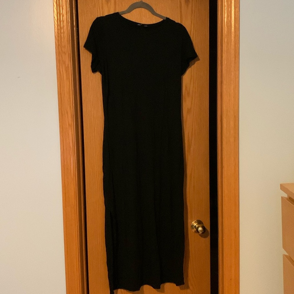Express black stretchy midi dress with side slits